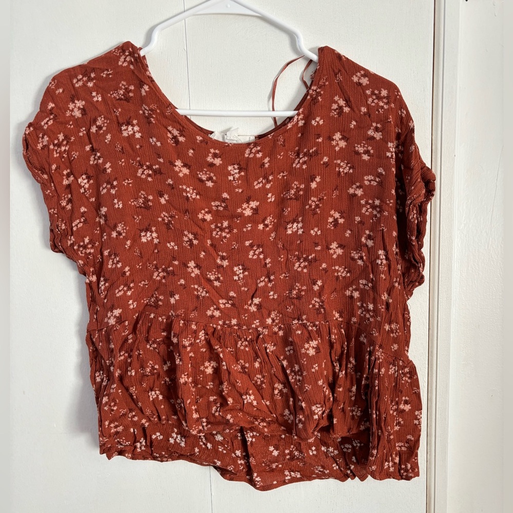 Floral print blouse